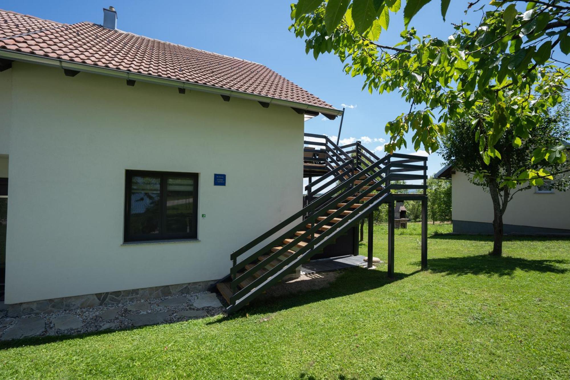 Lux Loft Spa Rakovica Buitenkant foto